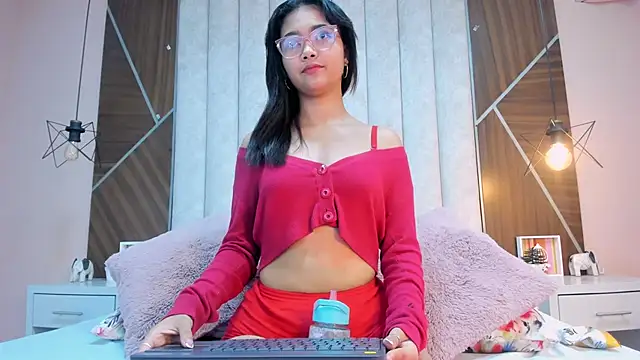 Mariana-Torres online show from 11-08-25, 12:27