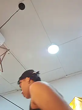 Mariana-Torres online show from 12-14-25, 11:59