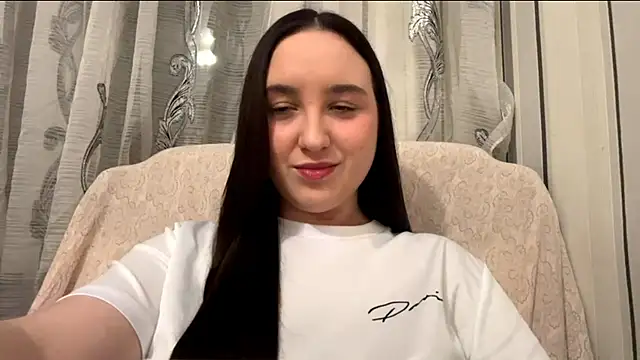 DaisyMolly online show from 12-21-25, 10:06