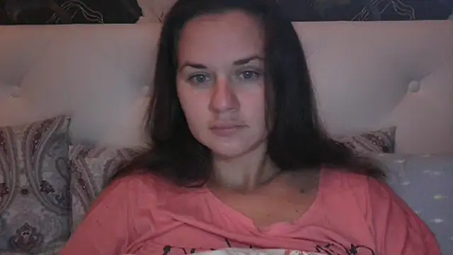 Snapshot of GiaaCaranggi chatting on 10-17-25, 07:27 GiaaCaranggi online show from 10-17-25, 07:27