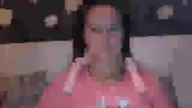 Snapshot of GiaaCaranggi chatting on 10-22-25, 06:29 GiaaCaranggi online show from 10-22-25, 06:29