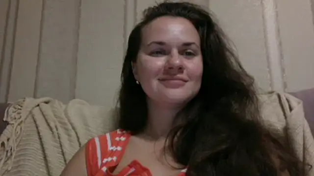 Snapshot of GiaaCaranggi chatting on 11-12-25, 06:19 GiaaCaranggi online show from 11-12-25, 06:19