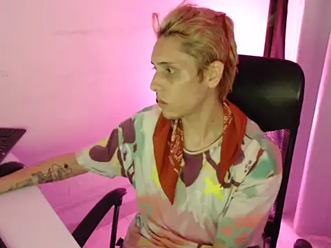 KingSuccubus online show from 10-17-25, 06:27