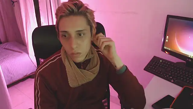 KingSuccubus online show from 11-04-25, 04:00