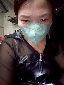 Snapshot of nat-tri chatting on 01-11-26, 03:17 nat-tri online show from 01-11-26, 03:17