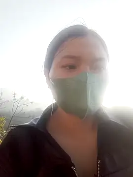 Snapshot of nat-tri chatting on 01-18-26, 09:24 nat-tri online show from 01-18-26, 09:24