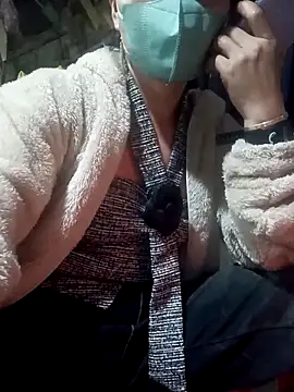 Snapshot of nat-tri chatting on 02-03-26, 07:24 nat-tri online show from 02-03-26, 07:24