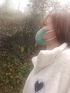 Snapshot of nat-tri chatting on 02-19-26, 03:02 nat-tri online show from 02-19-26, 03:02