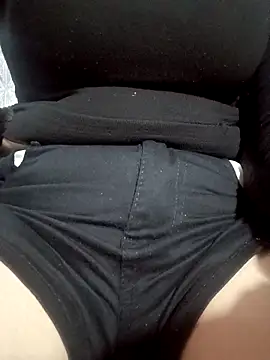 Snapshot of nat-tri chatting on 02-20-26, 12:38 nat-tri online show from 02-20-26, 12:38