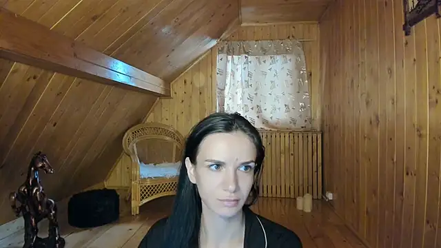 EvelynVox online show from 11-04-25, 06:34