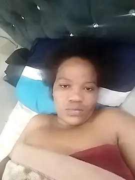 CaramelBoootie online show from 11-14-25, 09:41