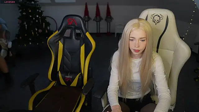 Jessica start online show from 01-11-26, 11:15