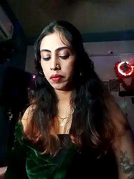 Darling Annie online show from 11-22-25, 05:34