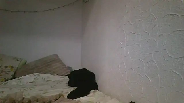 luna tt online show from 12-19-25, 06:48