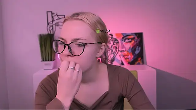 sendi cais online show from 11-17-25, 07:58