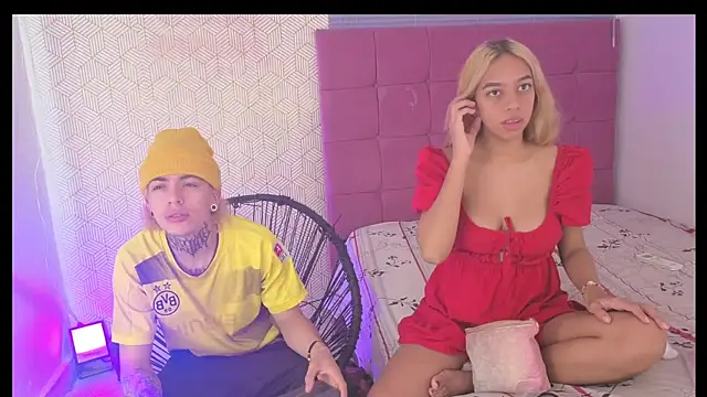 lily and wan online show from 10-25-25, 06:54