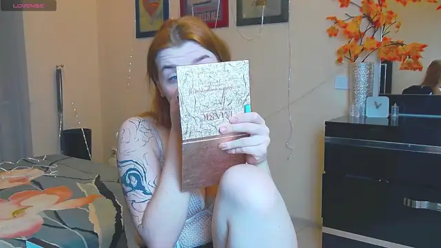 MeganNewCat online show from 12-18-25, 08:26