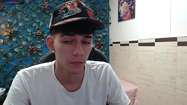 AmethystShadow17 online show from 11-02-25, 02:52