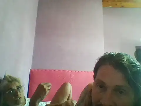 Snapshot of cojeelcamino chatting on 11-01-25, 08:00 cojeelcamino online show from 11-01-25, 08:00