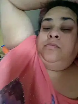 Snapshot of BigBusty_VoluptuousMilfX chatting on 10-30-25, 01:34 BigBusty VoluptuousMilfX online show from 10-30-25, 01:34