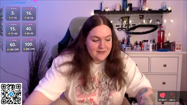 Snapshot of SummerTina chatting on 12-04-24, 06:39 SummerTina online show from 12-04-24, 06:39