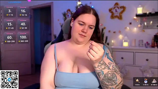 Snapshot of SummerTina chatting on 12-14-24, 08:02 SummerTina online show from 12-14-24, 08:02