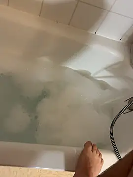 creamydeluxe online show from 01-09-26, 05:48