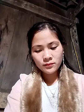 Lyssa-a online show from 11-19-25, 02:50