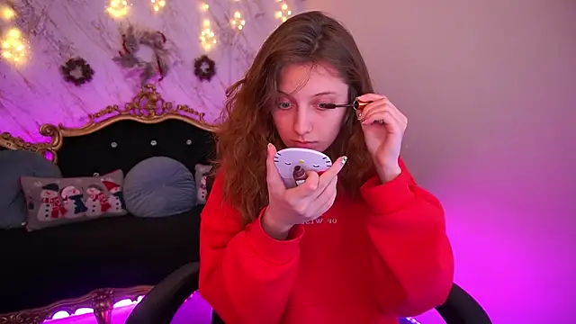 Snapshot of CuteeFoxy chatting on 01-08-26, 02:41 CuteeFoxy online show from 01-08-26, 02:41