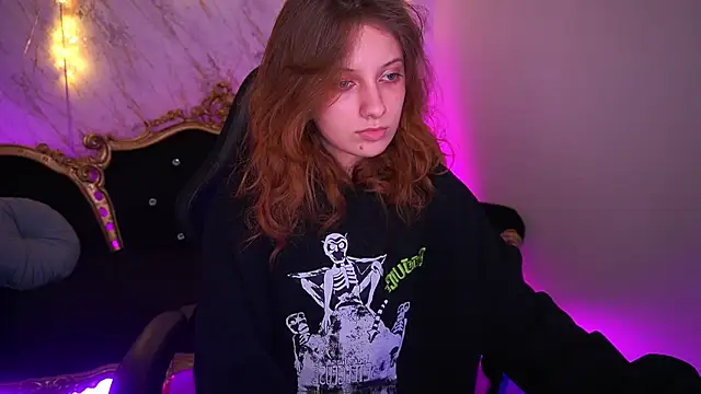 Snapshot of CuteeFoxy chatting on 01-19-26, 02:54 CuteeFoxy online show from 01-19-26, 02:54