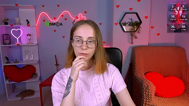 evalora vei online show from 03-25-26, 08:15