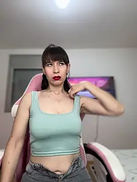 AlanaRius18 online show from 04-16-26, 08:04