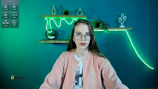 lulu fly  online show from 11-21-25, 09:52