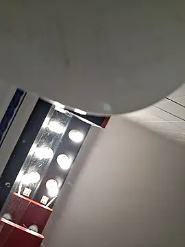 Snapshot of Faculeproso12 chatting on 11-26-25, 08:15 Faculeproso12 online show from 11-26-25, 08:15