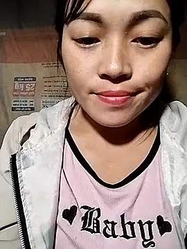 Hani-i online show from 11-25-25, 01:33