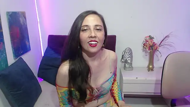 Snapshot of SolSmithh chatting on 10-14-25, 11:49 SolSmithh online show from 10-14-25, 11:49