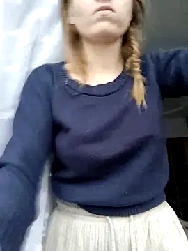 SandyCassie online show from 12-03-25, 07:49