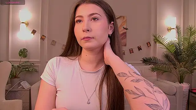 JudyAngels online show from 10-23-25, 05:29