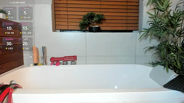 Snapshot of Tiam_muller chatting on 11-12-25, 03:51 Tiam muller online show from 11-12-25, 03:51