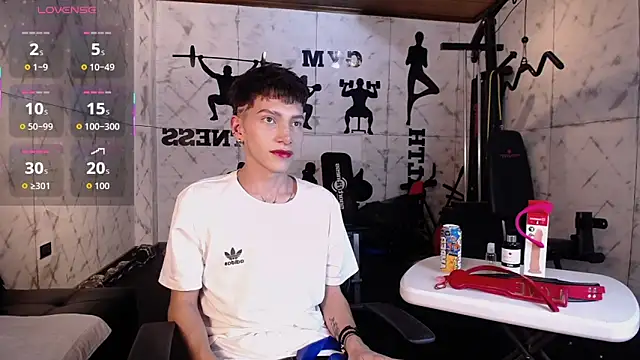 Snapshot of Tiam_muller chatting on 12-14-25, 04:07 Tiam muller online show from 12-14-25, 04:07