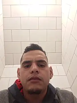 Snapshot of Daiberrubio chatting on 02-01-26, 11:58 Daiberrubio online show from 02-01-26, 11:58