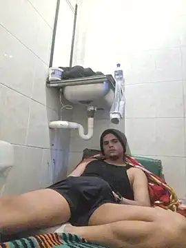 Snapshot of Daiberrubio chatting on 02-27-26, 01:33 Daiberrubio online show from 02-27-26, 01:33