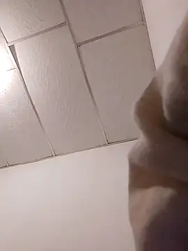 Teressa Love online show from 11-08-25, 05:12