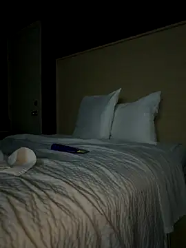 sissy diorcd online show from 11-19-25, 10:04