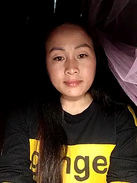 Snapshot of Spring-mky chatting on 11-22-25, 12:26 Spring-mky online show from 11-22-25, 12:26