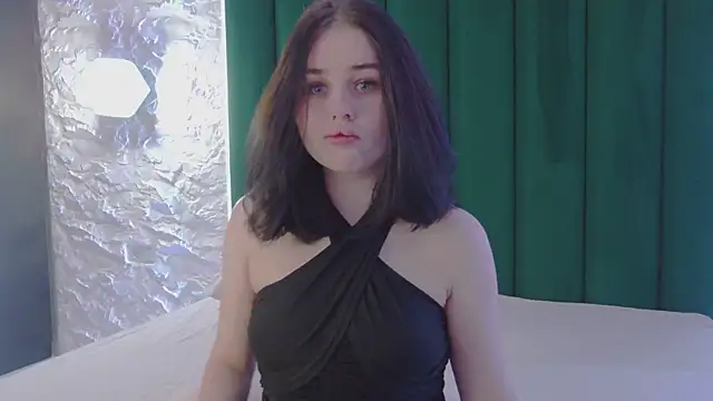 AliceLune online show from 02-10-26, 01:04