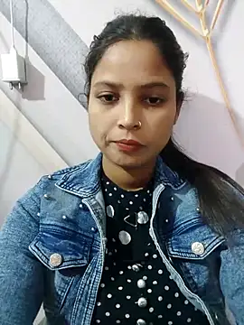 Anshika1431 online show from 11-17-25, 03:34