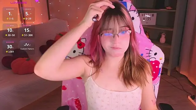 Soffi Toffi online show from 04-14-26, 05:46