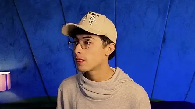 Aaron Eze online show from 11-05-25, 10:43