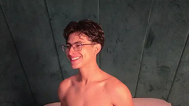 Aaron Eze online show from 03-03-26, 11:16